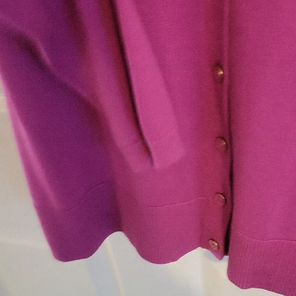Talbots Magenta cotton blend V-Neck Long sleeve SzM ribbed Cardigan